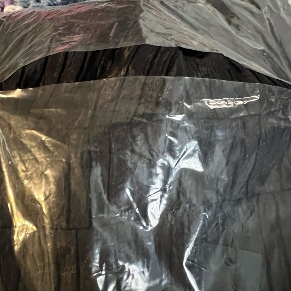 NWT BCBG silky chiffon ruffle cocktail dress in black - Picture 7 of 8